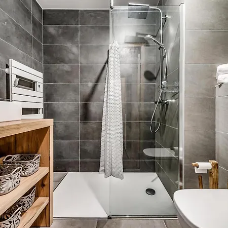 Apartment Les Terrasses De La Vanoise - 4 Pieces Pour 8 Personnes Mae-0314 La Plagne